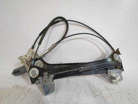 Foto 3ª: Elevalunas Eléctrico Delantero Izquierdo Mercedes Clase C 160 CLK 240 209.361) 170CV [M 112.912] (2002)