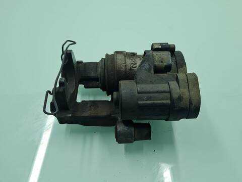 Foto 3ª: Pedal Embrague Volkswagen Tiguan SPORT BMT 150CV 110KW [DFGA] (2020)