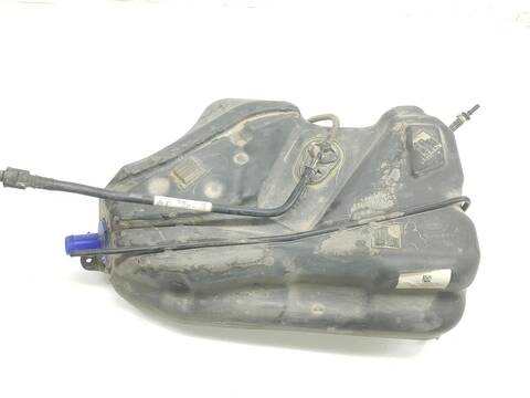 Deposito AdBlue Mercedes Clase CLA 200 2.1 CDI 136CV