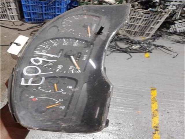 Cuadro de Instrumentos Toyota Starlet 1.3