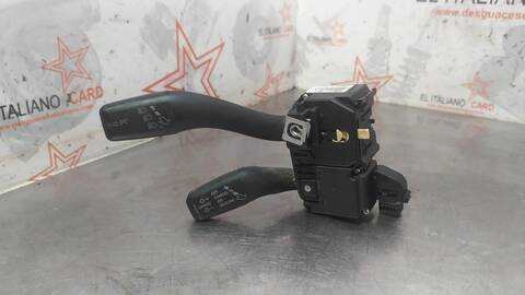 Mando Multifuncion Audi A3 2.0 TDI AMBIENTE 125KW) 170CV