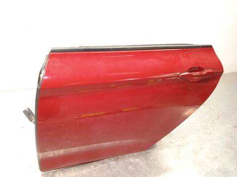 Foto 2ª: Puerta Trasera Izquierda Bmw Serie 3 318 2.0 D 150CV 110KW F34) GRAN TURISMO B47D20 [N47D20C] (2014)