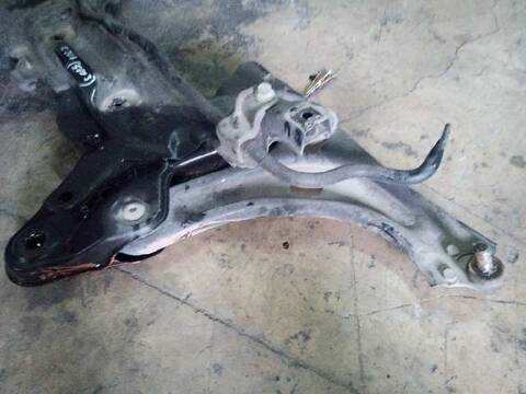 Foto 4ª: Puente Delantero Peugeot 208 ACTIVE 92CV 68KW [9H06] (2014)