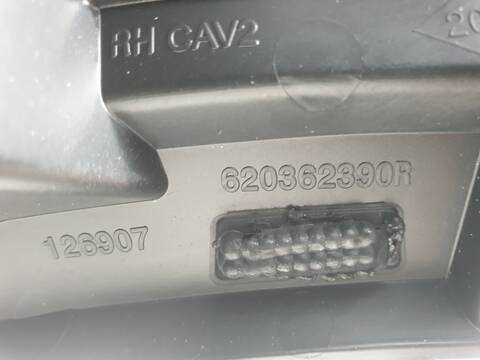 Foto 3ª: Paragolpes Delantero Renault Clio SIN DEFINIR