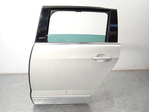 Puerta Trasera Izquierda Peugeot 5008 1.6 HDI FAP 112CV 82KW