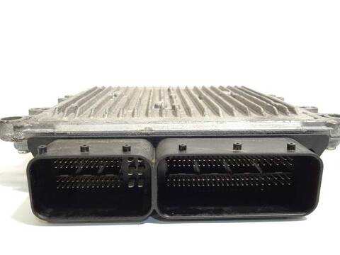 Foto 4ª: Centralita Motor ECU Mercedes Clase ML 300 3.0 CDI W164) 224CV 165KW AUT. OM642 [642940] (2007)