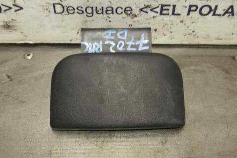 Maneta Exterior Delantera Izquierda Peugeot 106 KID 60CV 44KW