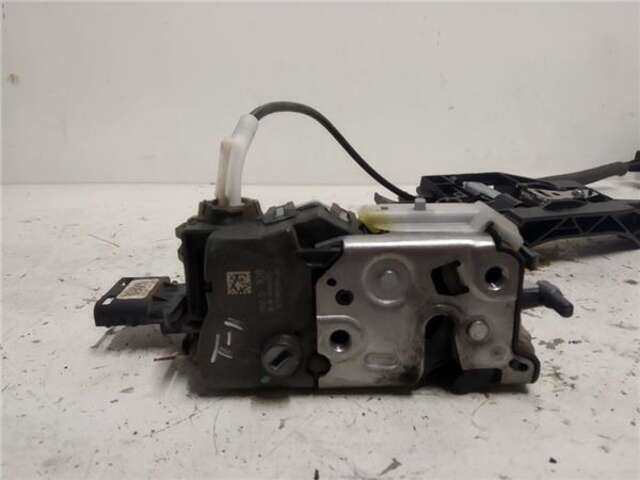 Foto 2ª: Cerradura Puerta Trasera Izquierda Peugeot 308 1.6 ACCESS [1.6 LTR. - 68 KW 16V HDI FAP] [9HP 0 9H06]