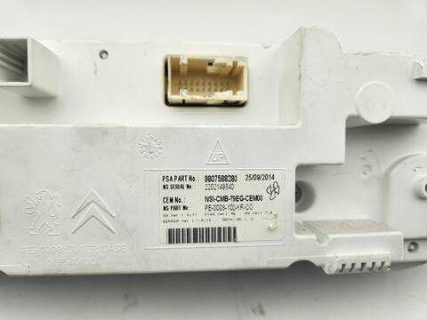 Foto 4ª: Cuadro de Instrumentos Peugeot 308 ACTIVE 120CV 88KW [BH01] (2014)