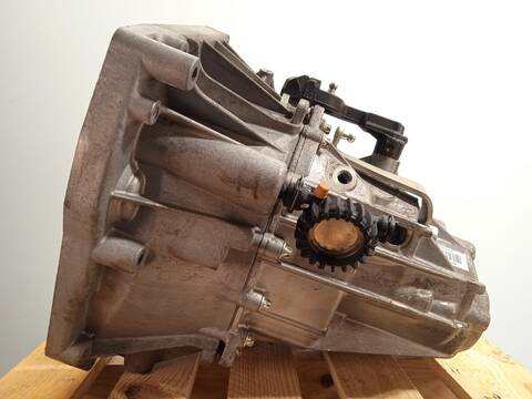 Foto 2ª: Caja Cambios Renault Captur TCE 130 HFMF) 131CV 96KW (2018)