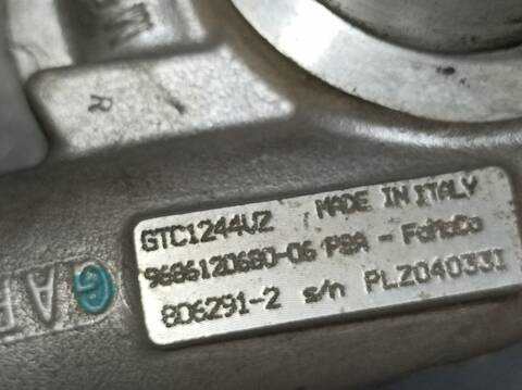 Foto 3ª: Turbocompresor Peugeot 508 1.6 E-HDI FAP 115CV 84KW [9H05] (2011)