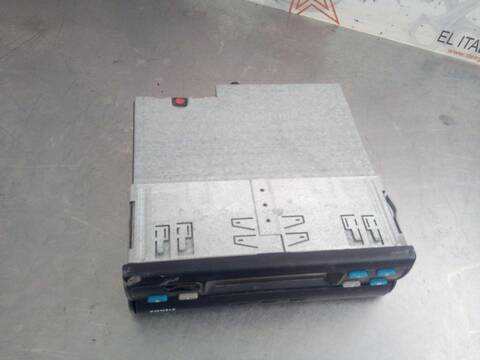 Foto 3ª: Sistema Audio Radio CD Mercedes Sprinter 2.2 CDI CAT 129CV 95KW CAJA CERRADA (1999)