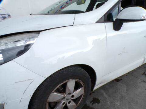 Aleta Delantera Izquierda Renault Scenic K9K J8