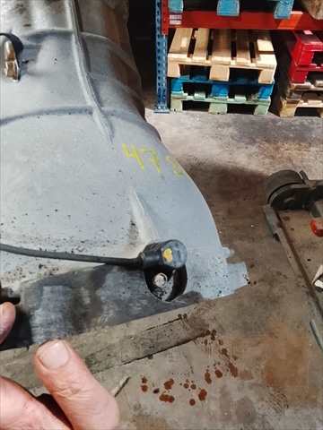 Foto 2ª: Caja Cambios Nissan Terrano 2.7 DIESEL [TD27 TI] (1999)