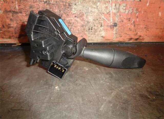 Foto 3ª: Mando Multifuncion Ford Fiesta 1.6 KEDUMMIES [1.6 LTR. - 66 KW TDCI CAT] [HHJB]