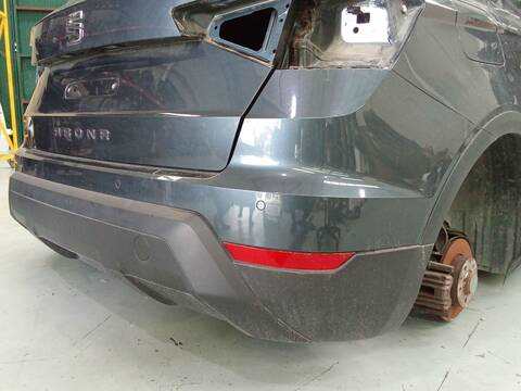 Foto 3ª: Paragolpes Trasero Seat Arona 1.0 TSI 110CV 81KW [DLAA] (2021)