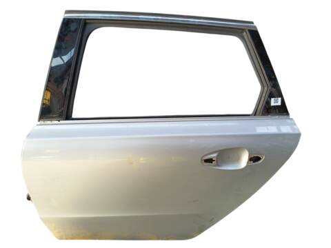Foto 3ª: Puerta Trasera Izquierda Peugeot 508 2.0 HDI 140CV (2010)