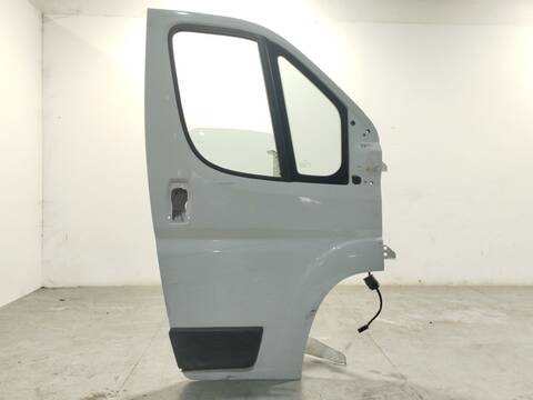 Puerta Delantera Derecha Peugeot Boxer 2.2 BLUEHDI 140 140CV 103KW FURGONETA