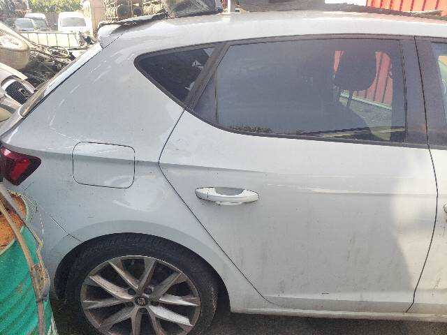 Puerta Trasera Derecha Seat Leon 1.4 TSI LEON III
