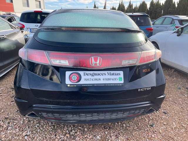 Foto 3ª: Paragolpes Trasero Honda Civic 2.2 CTDI 140cv [N22A2] (2007)