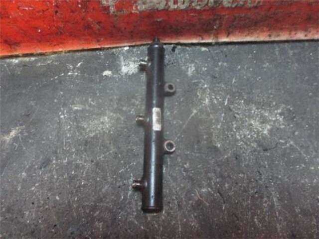Foto 3ª: Rampa Inyectora Citroen C6 2.7 HDI [UHZ (DT17BTED4)]