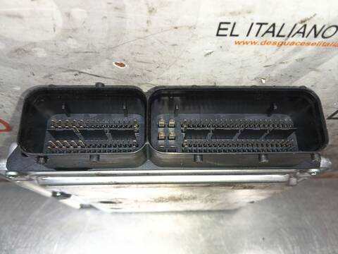 Foto 4ª: Centralita Motor ECU Volkswagen Transporter 1.9 TDI 85CV 63KW [AXC] (2022)