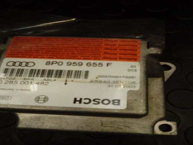 Foto 2ª: Centralita Airbag Audi A3 1.900 TDI 105CV/77KW 0CV [BKC] (2003)