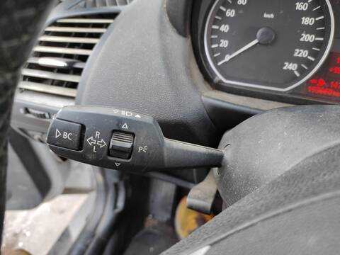 Foto 2ª: Mando Multifuncion Bmw Serie 1 114 204D4 BERLINA (2005)