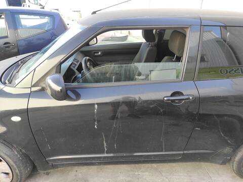 Puerta Delantera Izquierda Suzuki Swift M13A BERLINA