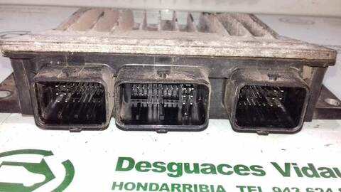 Foto 3ª: Centralita Motor ECU Renault Scenic 1.5 DCI DIESEL 82CV 60KW [K9K722] (2004)