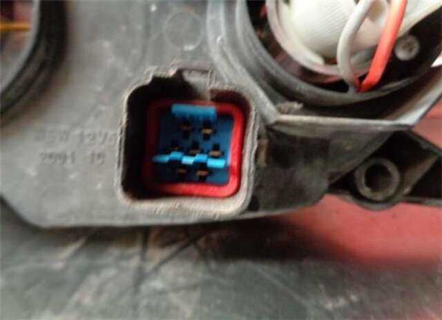 Foto 3ª: Faro Derecho Ford Fiesta 1.6 16V SPORT [L1G]