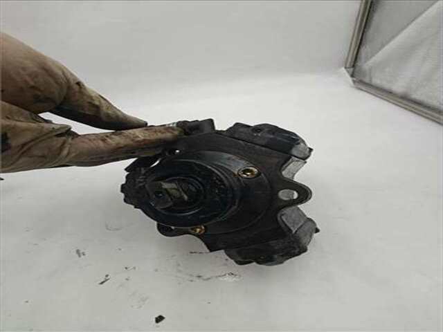 Foto 3ª: Bomba Inyeccion Opel Corsa 1.3 BLUE LINE [1.3 LTR. - 51 KW 16V CDTI CAT (Z 13 DT - LN9)] [Z 13 DT / LN9]