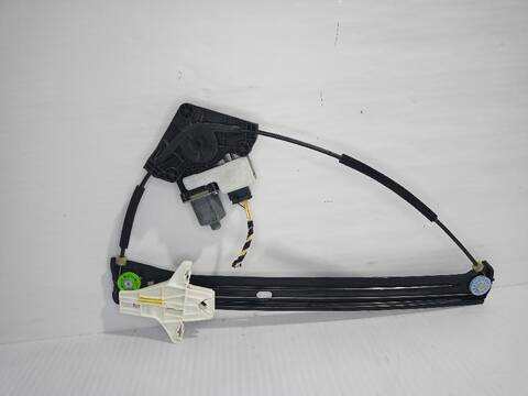 Foto 3ª: Elevalunas Manual Trasero Derecho Volkswagen Touran ADVANCE BMT 110CV [CRKB] (2015)