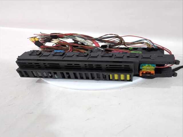 Caja Reles Fusibles Mercedes Clase E 180 E 280 CDI 211.020) 190CV
