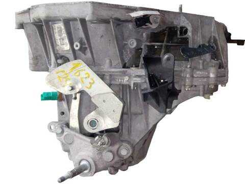 Foto 3ª: Caja Cambios Dacia Duster 1.5 DCI HSAJ) (2010)