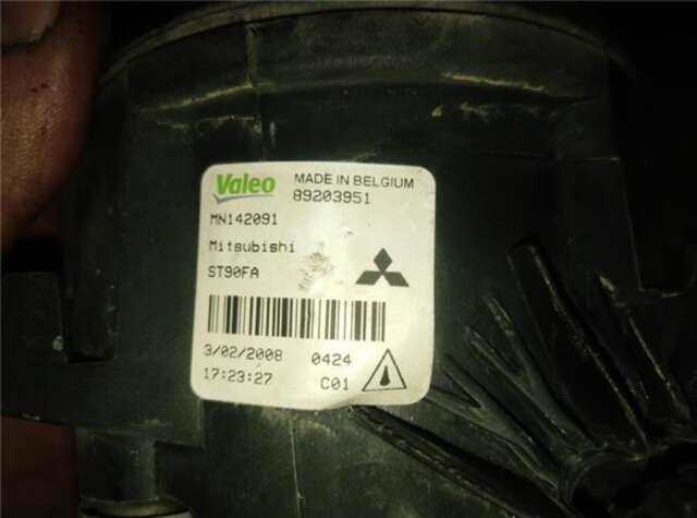 Faro Antiniebla Delantero Derecho Mitsubishi Outlander 2.0 DI-D INTENSE [2.0 LTR. - 103 KW DI-D CAT]
