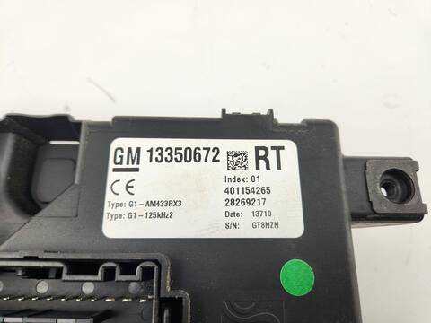 Foto 3ª: Caja Reles Fusibles Opel Corsa CATCH ME 75CV 55KW [Z13DTJ] (2010)