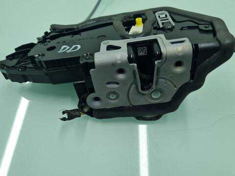 Foto 3ª: Cerradura Puerta Delantera Derecha Bmw Serie 3 315 318D M SPORT BERLINA 150CV 110KW [B47D20B] (2019)