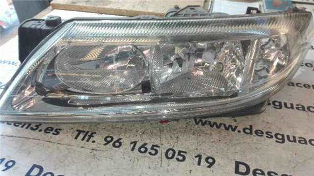 Faro Izquierdo Renault Laguna 1.9 AUTHENTIQUE [1.9 LTR. - 88 KW DCI DIESEL]