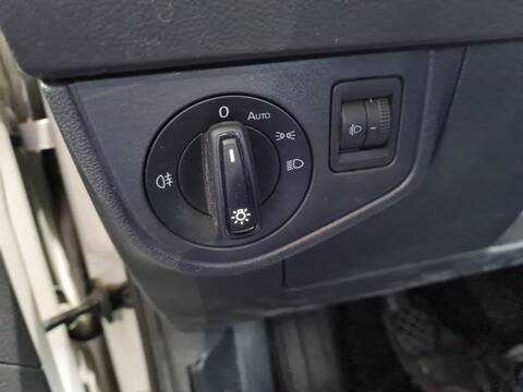 Mando Luces Volkswagen Polo LIFE 95CV 70KW