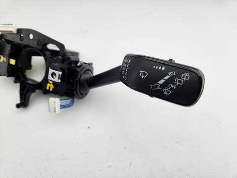 Foto 3ª: Mando Multifuncion Volkswagen Golf STYLE 115CV [DXDE] (2024)