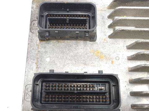 Foto 3ª: Centralita Motor ECU Opel Corsa 1.4 L08 L68) 100CV 74KW [A14XER] (2010)