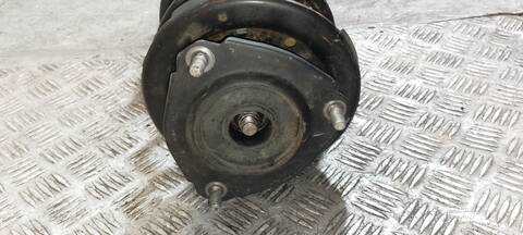 Foto 3ª: Amortiguador Delantero Derecho Toyota Rav4 2.0 D-4D EXECUTIVE 4X4 2003 ) 116CV 85KW [1CDFTV] (2005)