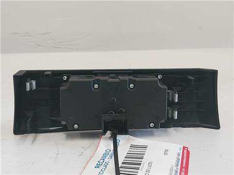 Foto 2ª: Mando Multifuncion Bmw Serie 5 518 2.0 520D BERLINA 163CV [M47 D20 (20 4 D4)] (2007)