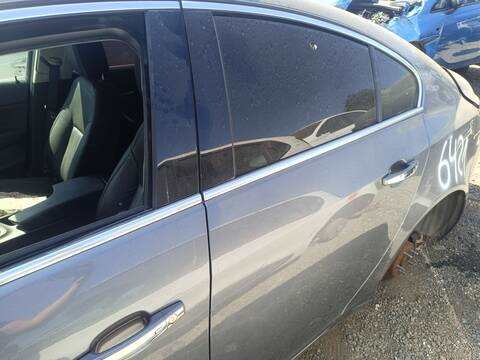 Puerta Trasera Izquierda Opel Insignia BASIS 4X4 136CV 100KW