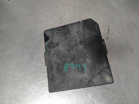 Foto 3ª: Caja Reles Fusibles Nissan Qashqai ACENTA 150CV 110KW [M9R832] (2010)