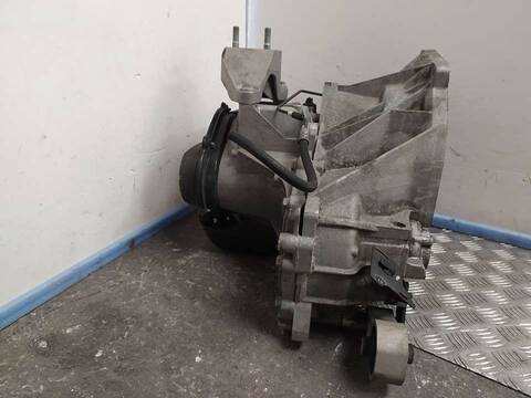 Foto 2ª: Caja Cambios Ford Fiesta TREND 82CV 60KW [SNJD] (2016)