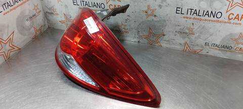 Foto 3ª: Piloto Trasero Derecho Chevrolet Cruze LS 141CV 104KW [F18D4] (2013)