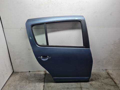 Foto 3ª: Puerta Trasera Derecha Dacia Sandero BASICO 68CV 50KW [K9K792] (2009)