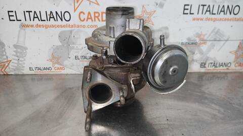 Foto 3ª: Turbocompresor Renault Megane EMOTION BERLINA 90CV 66KW II CLASSIC BERLINA [F9Q808] (2007)